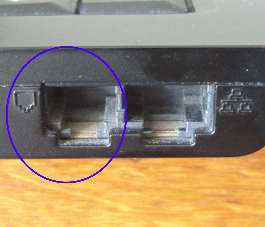 Photographie connecteur RJ11 (Modem)